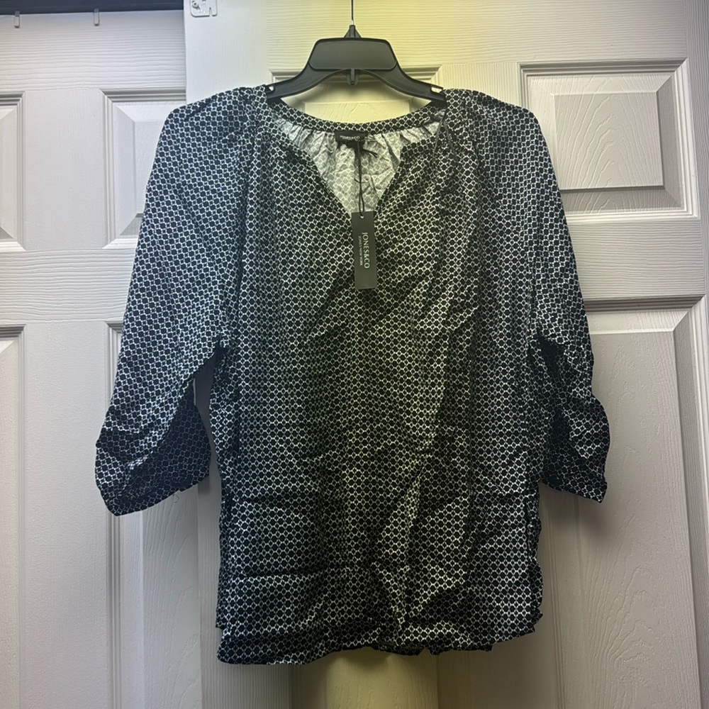 NWT blouse